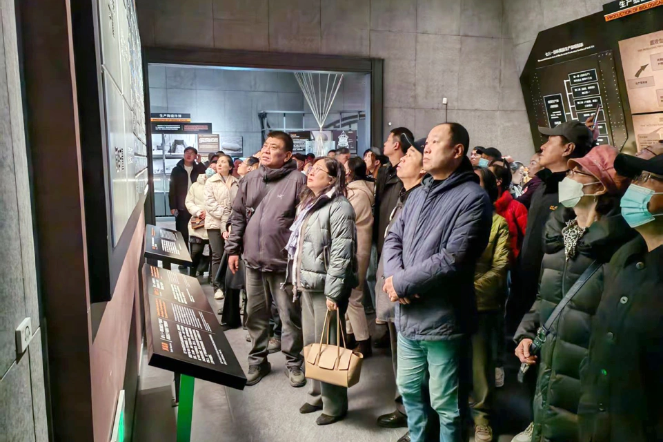 缅怀先烈志 清明祭英魂——哈药集团所属各企业党组织开展清明节主题系列活动